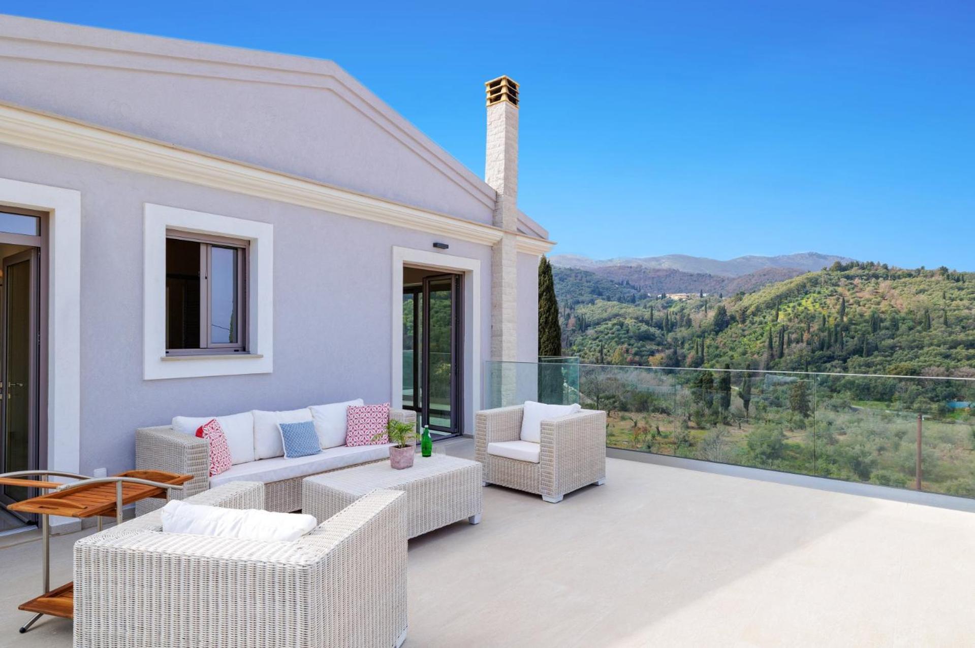 Villa Tila By Agnitsini